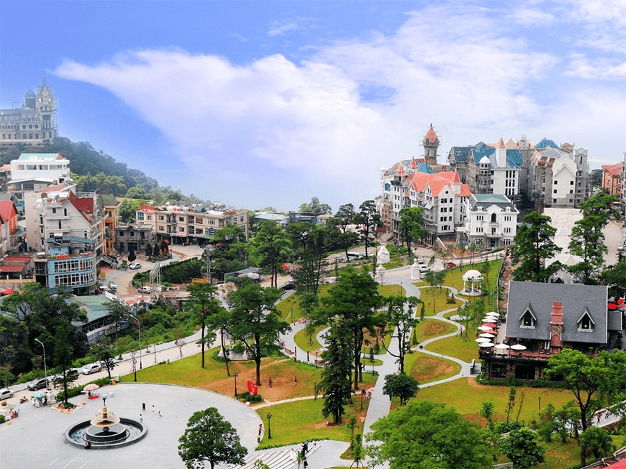 Tam Dao is known as a heavenly paradise, often referred to as a "fairyland" due to its stunning landscapes and tranquil atmosphere